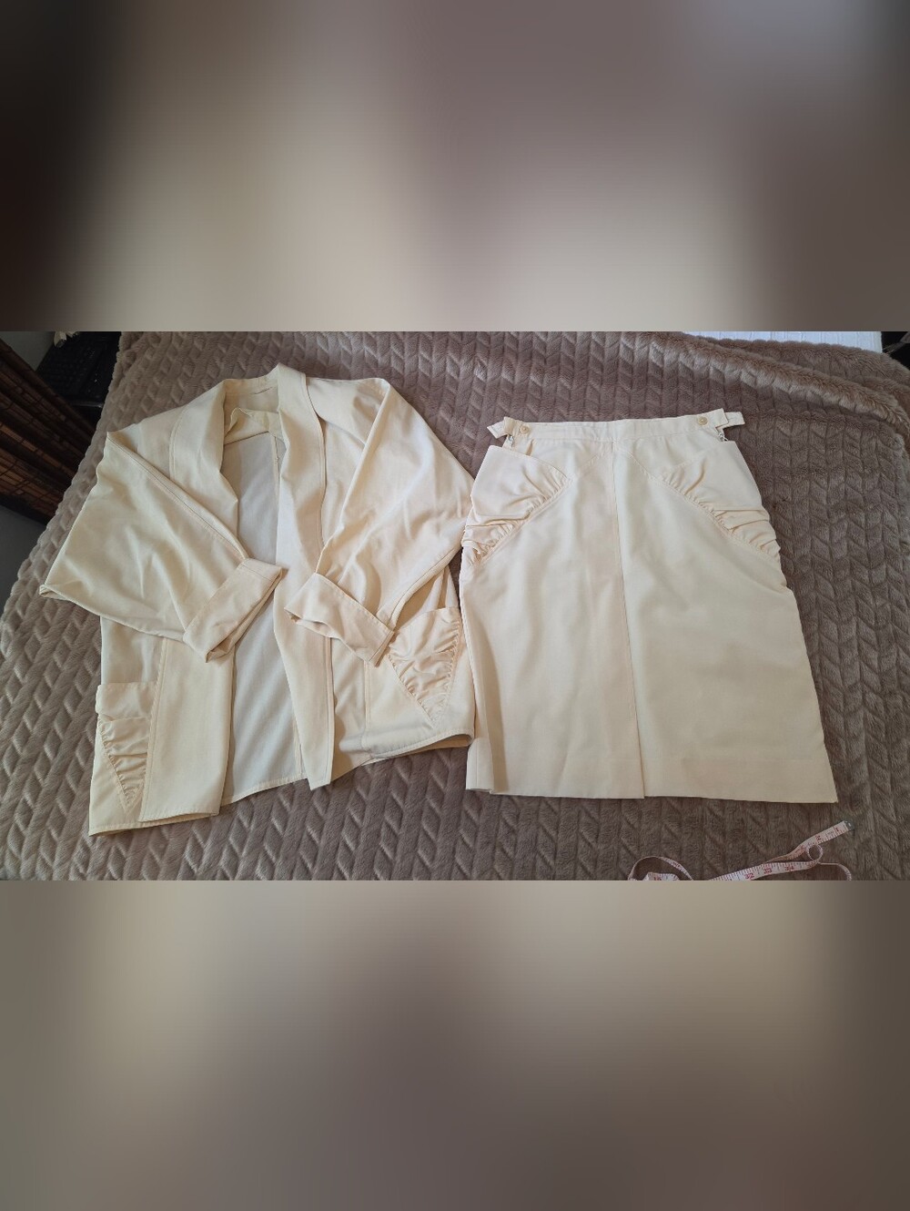 MaxMara Cream Two-Piece Blazer and Skirt Set Read Vintage